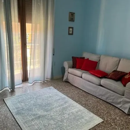 Apartament Di Fronte Basilica Di San Paolo *